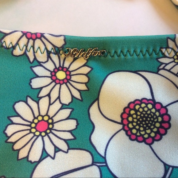 New Wildfox Swim Floral Floating Bikini Set - Picture 6 of 6